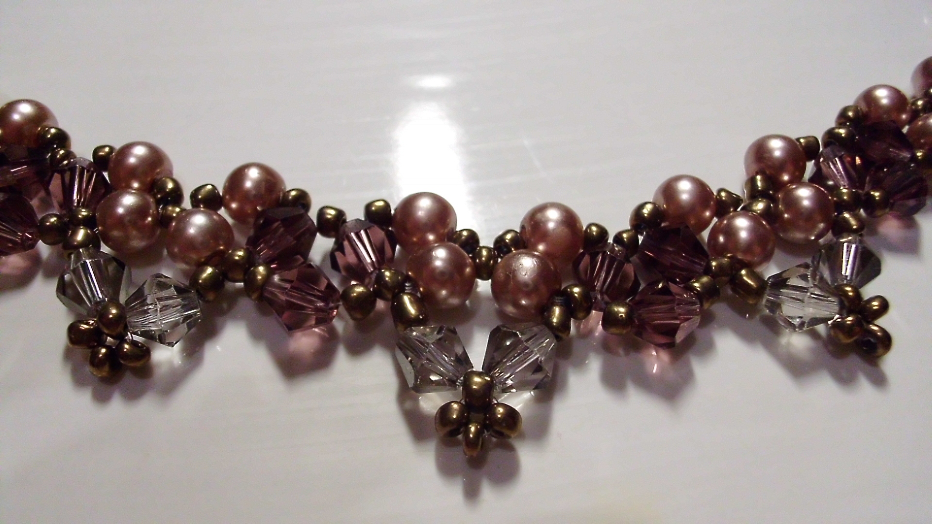 Вечернее ожерелье (фрагмент) Вечернее ожерелье (фрагмент)